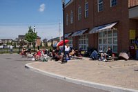 Click to see big picture (570x380 pixels; 52 KB)